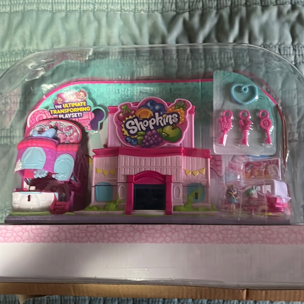 NEW shopkins toy